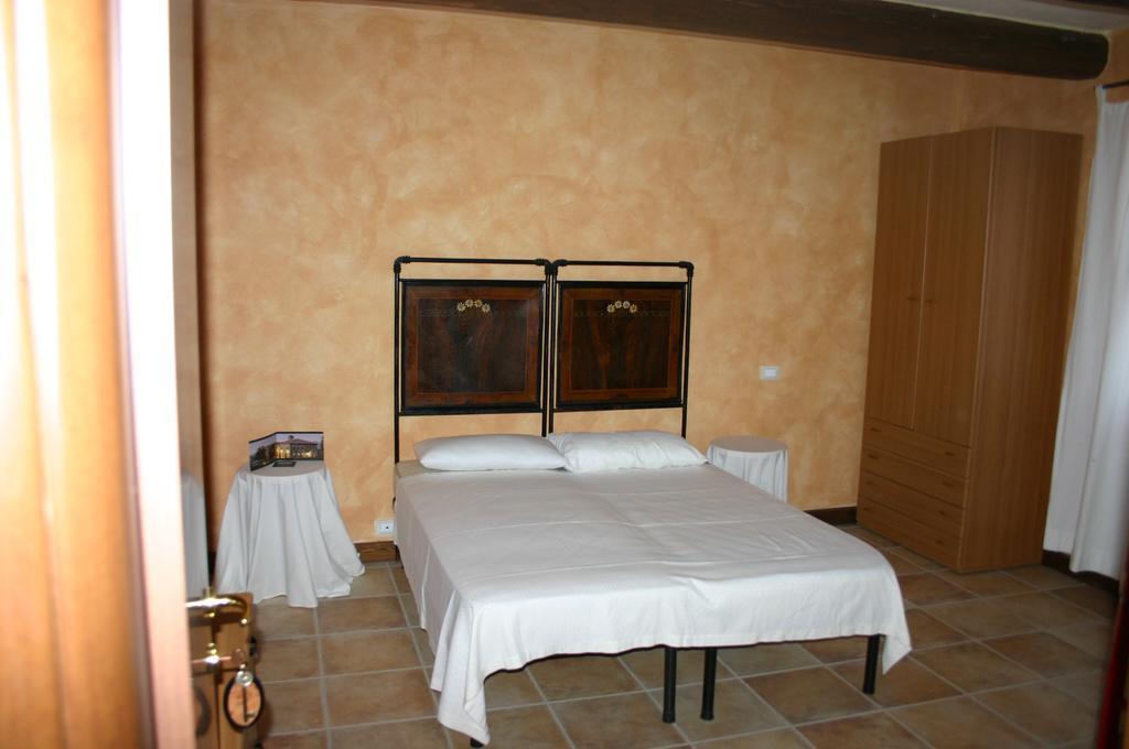 Agriturismo Monastero Di San Biagio Nocera Umbra Quarto foto